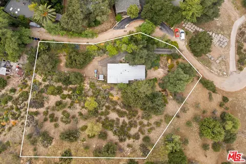 9738 Commerce Ave, Tujunga, CA 91042 photo 16