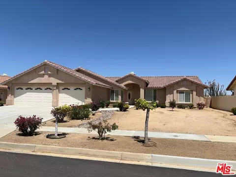 56752 Navajo Trl, Yucca Valley, CA 92284