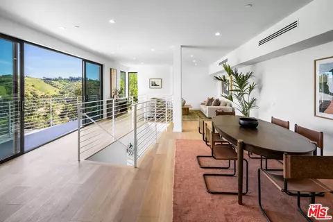 4683 Glenalbyn Dr, Los Angeles, CA 90065