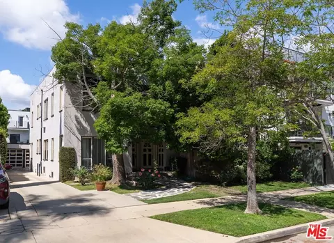 807 N June St, Los Angeles, CA 90038