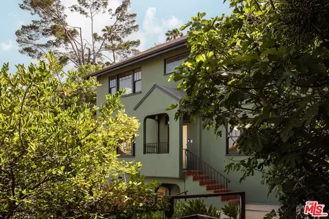 2516 Ivan Hill Ter, Los Angeles, CA 90039