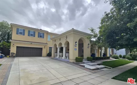 676 W Jardin Ter, Mountain House, CA 95391