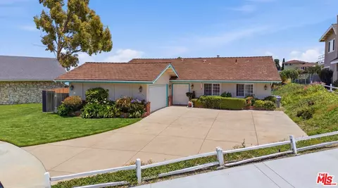 27138 E Diamondhead Ln, Rancho Palos Verdes, CA 90275