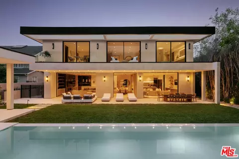 605 N Rexford Dr, Beverly Hills, CA 90210