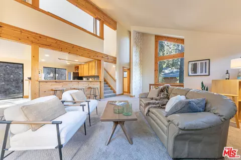 11504 Skislope Way, Truckee, CA 96161