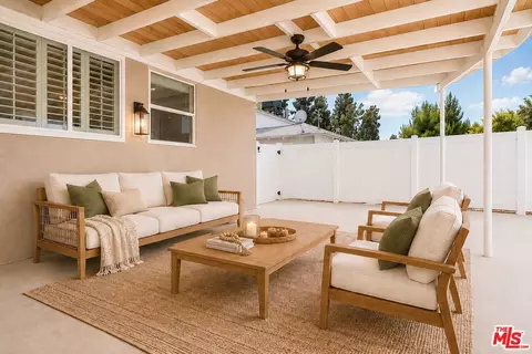 9811 N Cabanas Ave, Tujunga, CA 91042 photo 15