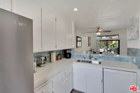 Kitchen - 48255 Monroe St #56, Indio, CA 92201 photo 3 of 4