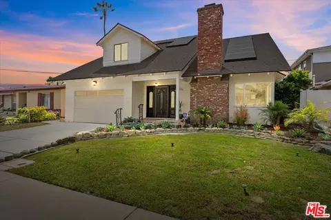 7321 Westlawn Ave, Los Angeles, CA 90045