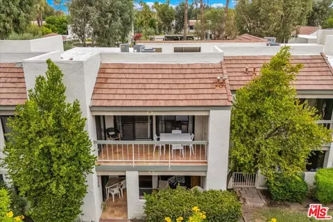 325 E Via Escuela #322, Palm Springs, CA 92262