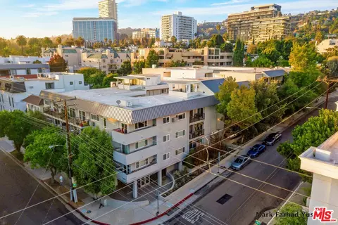 9005 Cynthia St #413, West Hollywood, CA 90069