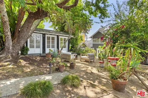 Exterior - 2139 Elshttpswwwthemlscomslimmlistingformsinore St, Los Angeles, CA 90026 photo 7 of 9