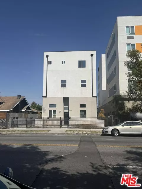 4224 S Western Ave, Los Angeles, CA 90062