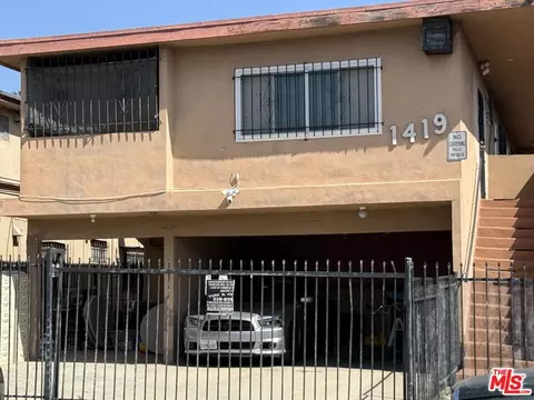 1419 W 97th St, Los Angeles, CA 90047