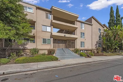 10757 Hortense St #303, North Hollywood, CA 91602