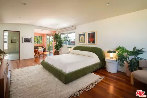 2324 Boone Ave, Venice, CA 90291