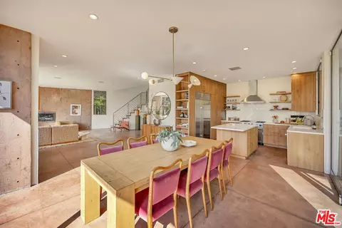 2324 Boone Ave, Venice, CA 90291