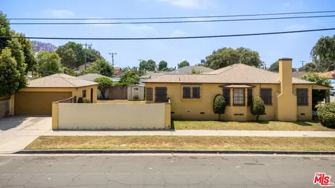 11200 Elm St, Lynwood, CA 90262