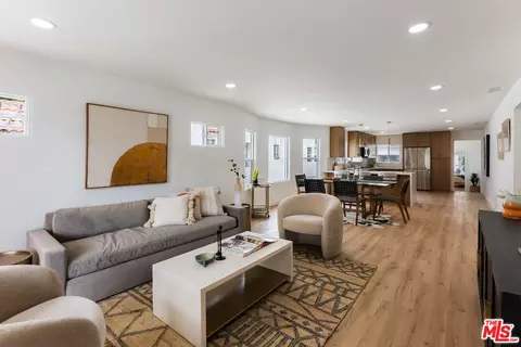 2934 Hillcrest Dr, Los Angeles, CA 90016