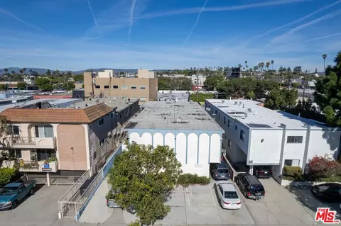 12231 Pacific Ave, Los Angeles, CA 90066