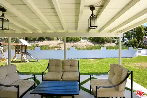 Other - 10416 Glory Ave, Tujunga, CA 91042 photo 10 of 16