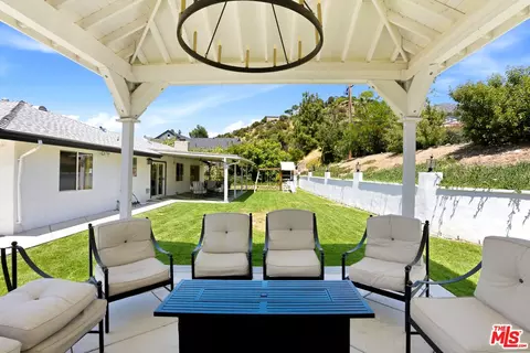 Other - 10416 Glory Ave, Tujunga, CA 91042 photo 12 of 16