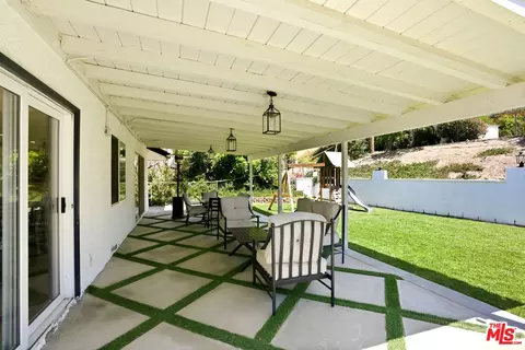 Other - 10416 Glory Ave, Tujunga, CA 91042 photo 9 of 16
