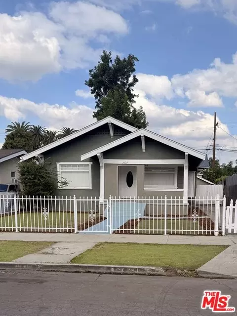 2029 W 41st Pl, Los Angeles, CA 90062