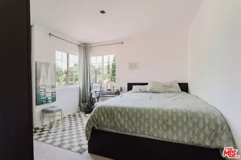 Bedroom - 42665 Tempo Dr, Lancaster, CA 93536 photo 3 of 6