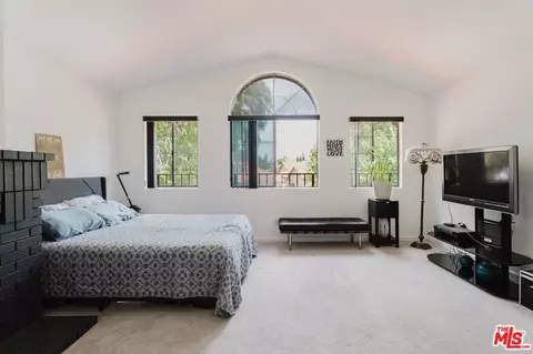 Bedroom - 42665 Tempo Dr, Lancaster, CA 93536 photo 1 of 6