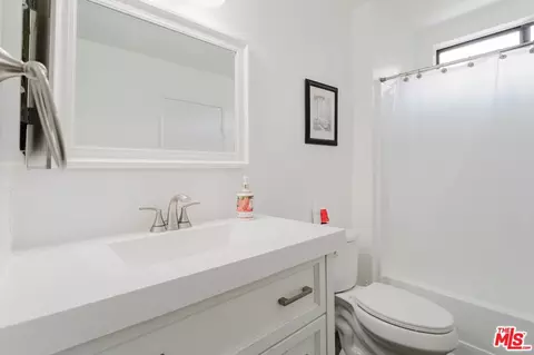 Bath - 42665 Tempo Dr, Lancaster, CA 93536 photo 3 of 6