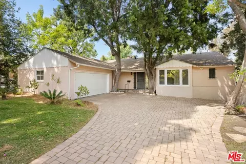 9149 Hillsboro Dr, Los Angeles, CA 90034