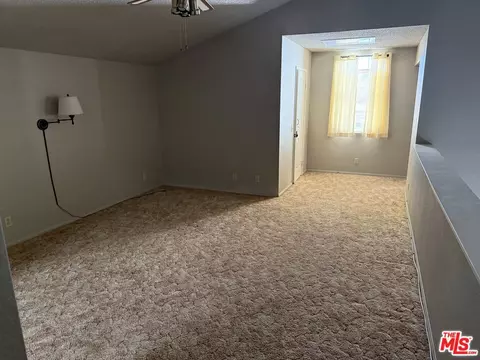 Living - 19196 Pine Way, Apple Valley, CA 92308 photo 10 of 15