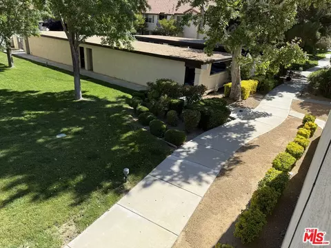Exterior - 19196 Pine Way, Apple Valley, CA 92308 photo 6 of 6