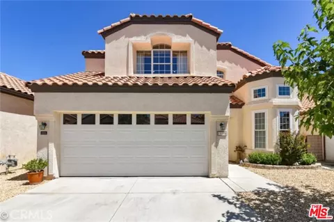 19196 Pine Way, Apple Valley, CA 92308