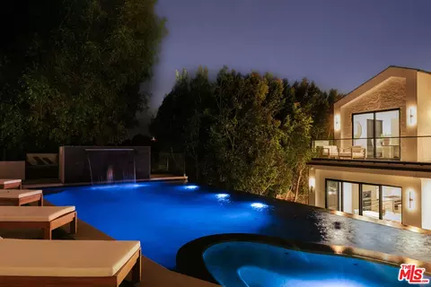 Exterior - 2878 Deep Canyon Dr, Beverly Hills, CA 90210 photo 3 of 4
