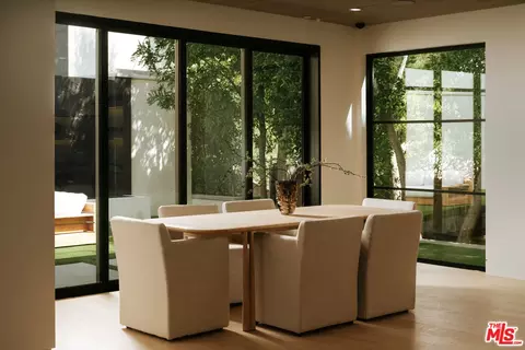 Dining - 2878 Deep Canyon Dr, Beverly Hills, CA 90210 photo 1 of 2