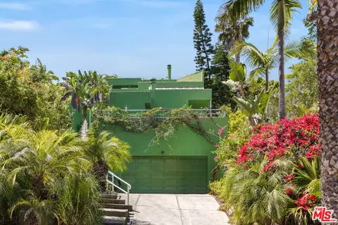 8101 Sinaloa Rd, Playa Del Rey, CA 90293