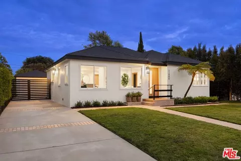 11906 S Park Ave, Los Angeles, CA 90066