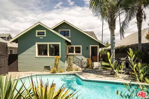 2122 W 29th St, Los Angeles, CA 90018