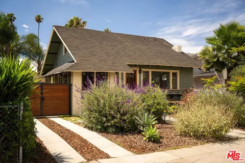 2122 W 29th St, Los Angeles, CA 90018