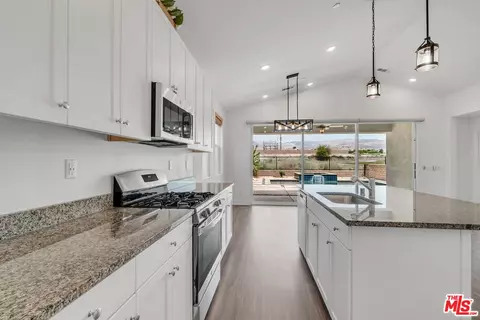 Entry Way - 84112 Caviano Dr, Indio, CA 92203 photo 1 of 10
