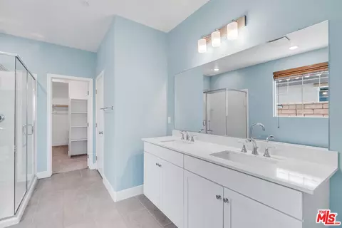 Entry Way - 84112 Caviano Dr, Indio, CA 92203 photo 9 of 10