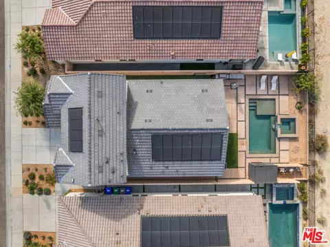View/Area - 84112 Caviano Dr, Indio, CA 92203 photo 4 of 11