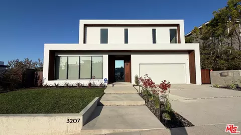 3207 Maplewood Ave, Los Angeles, CA 90066