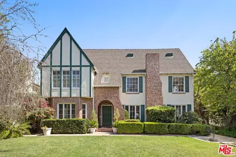 832 S Windsor Blvd, Los Angeles, CA 90005