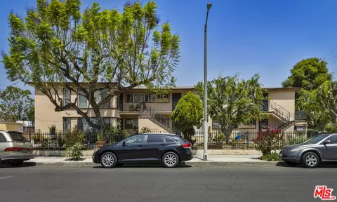 4523 Wall St, Los Angeles, CA 90011