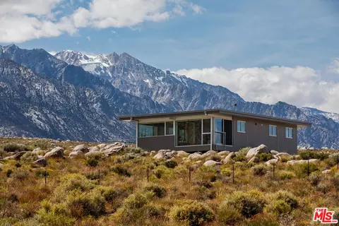 3800 Granite View Dr, Lone Pine, CA 93545