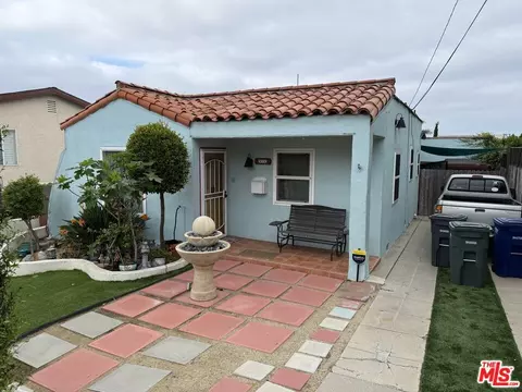 915 Eucalyptus Dr, El Segundo, CA 90245