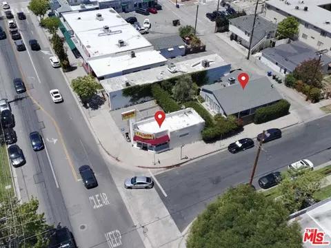 12035 Magnolia Blvd, Valley Village, CA 91607