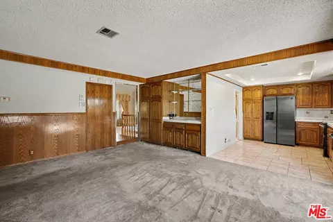 Living - 627 Mount St, Diamond Bar, CA 91765 photo 6 of 7